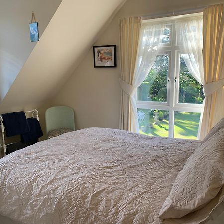 Heatherdene House Corfe Mullen Bagian luar foto