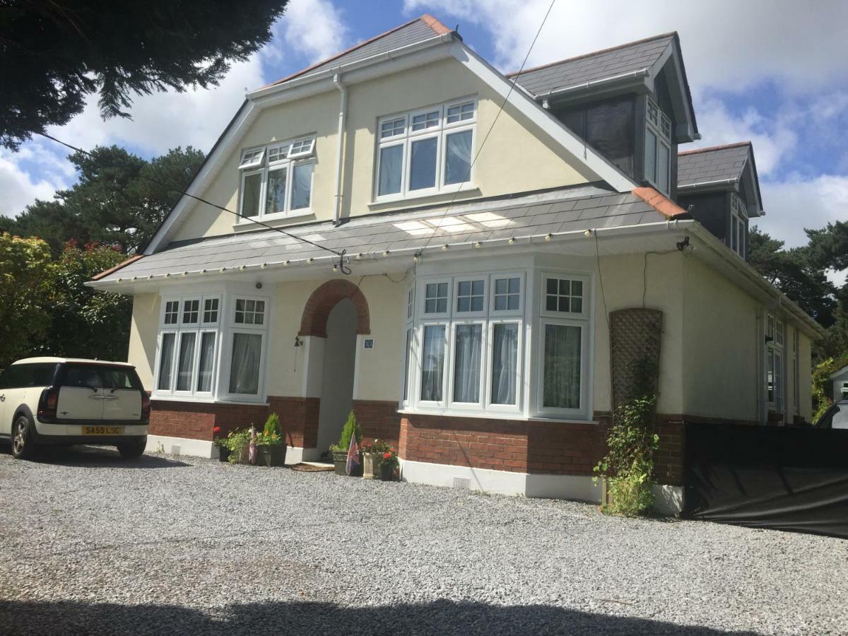 Heatherdene House Corfe Mullen Bagian luar foto