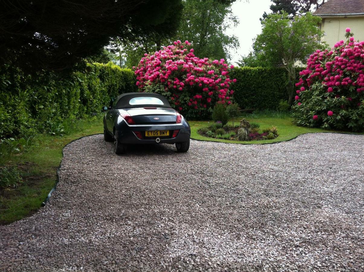 Heatherdene House Corfe Mullen Bagian luar foto